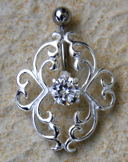 Bauchnabel Piercing j