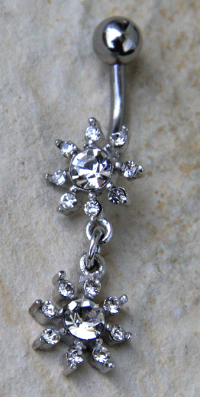 Bauchnabelpiercing Blume k