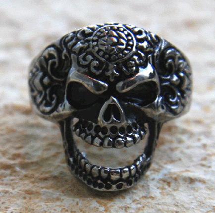 Totenkopf Tribal